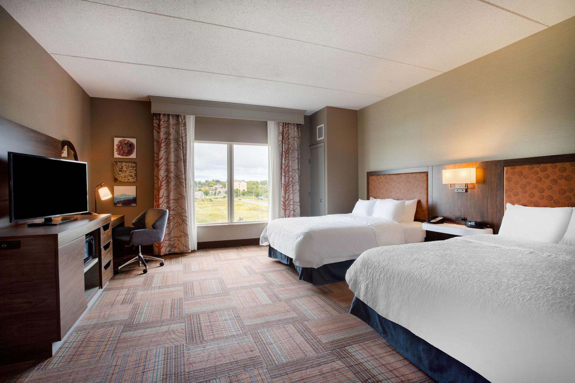 Hampton Inn Watertown Exterior photo