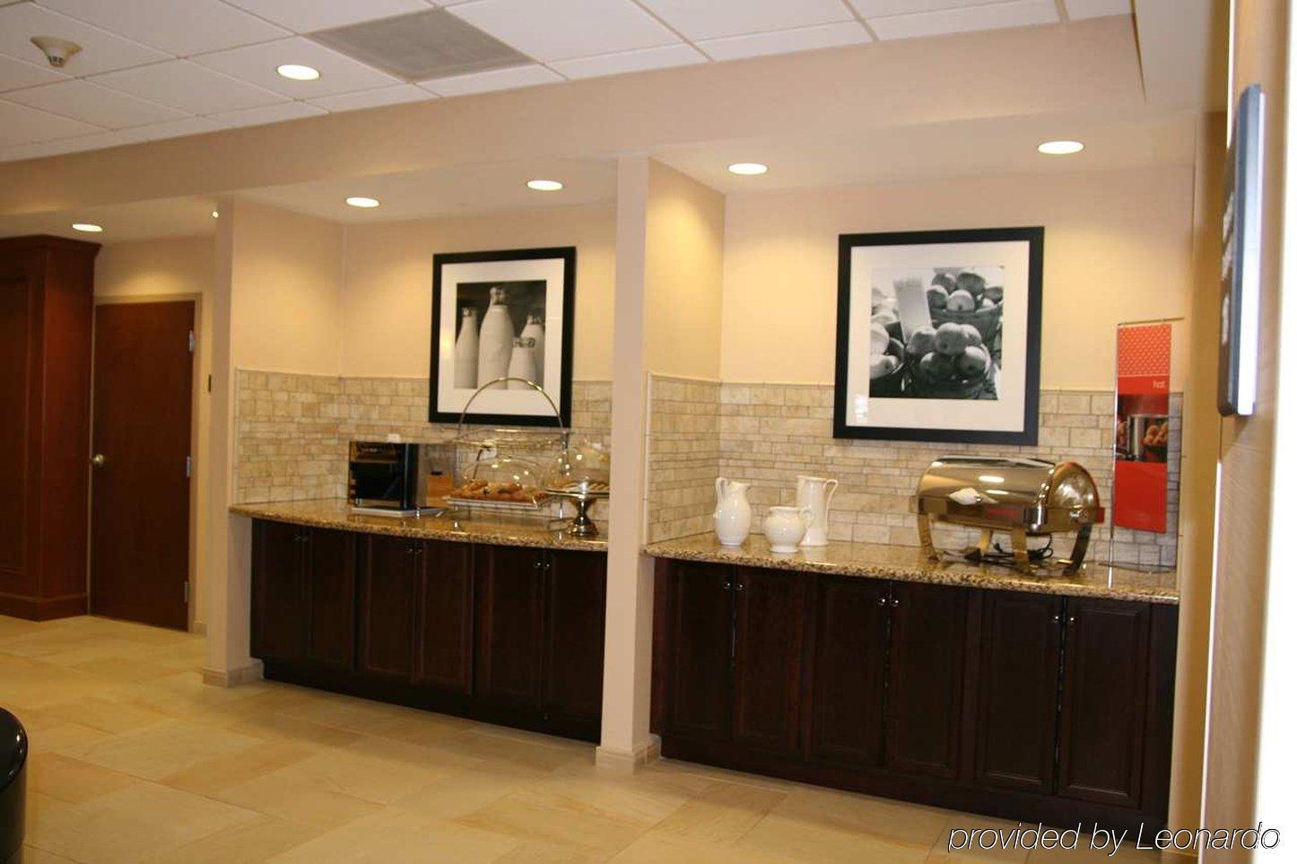 Hampton Inn Watertown Interior photo